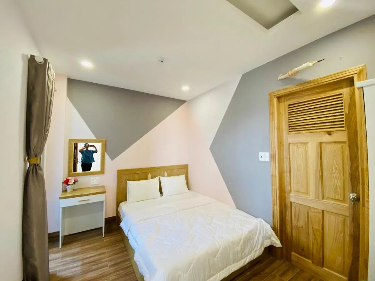 Sunny Hotel & Apartment Vung Tau 0*,  Vietnam